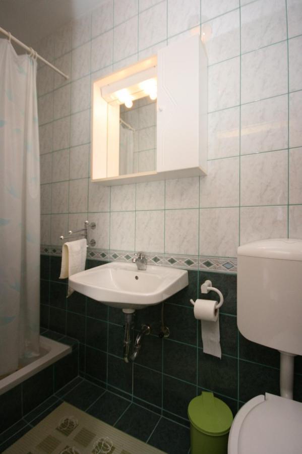 Apartments By The Sea Stara Novalja, Pag - 6301 외부 사진